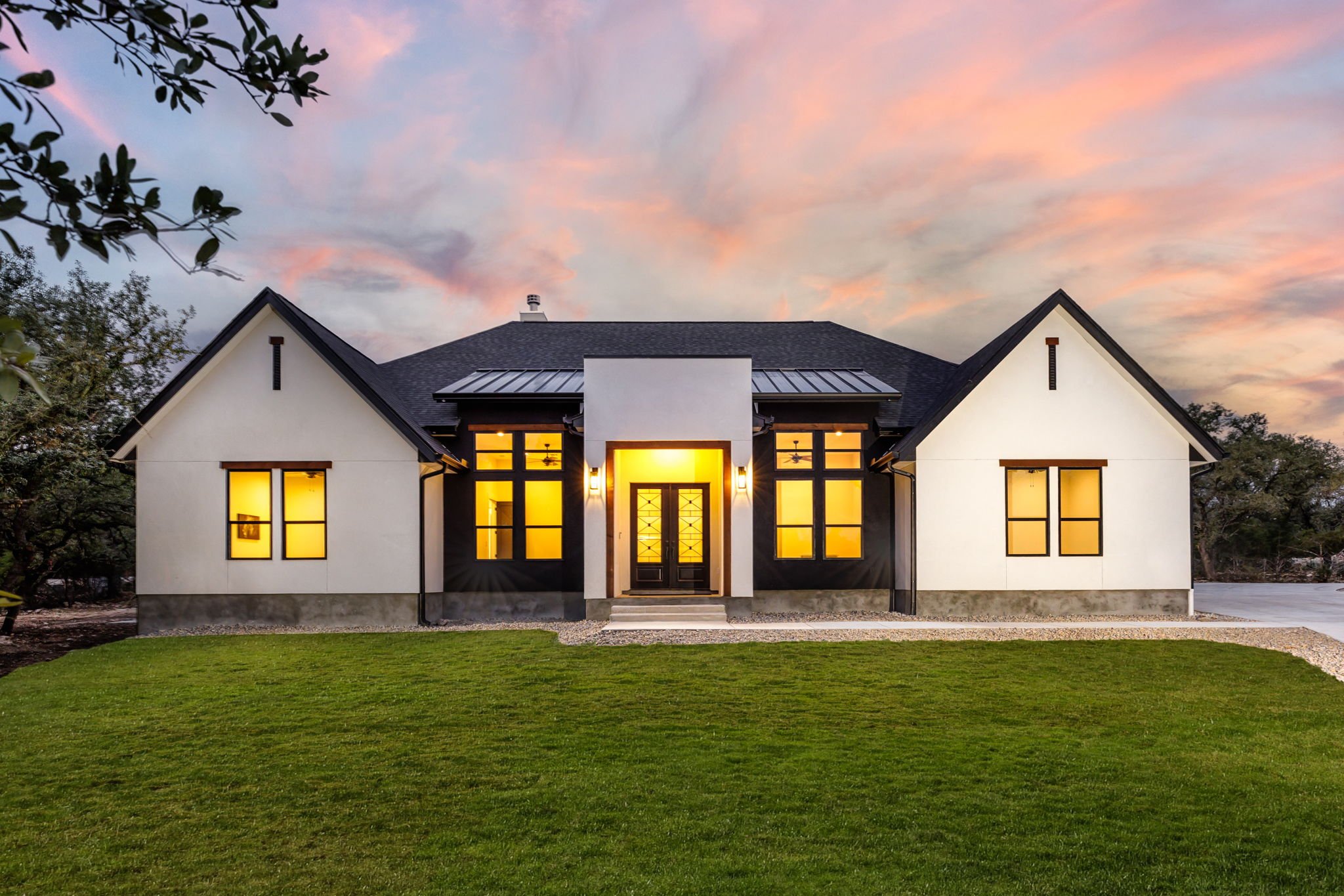 Front elevation of the Paladin build