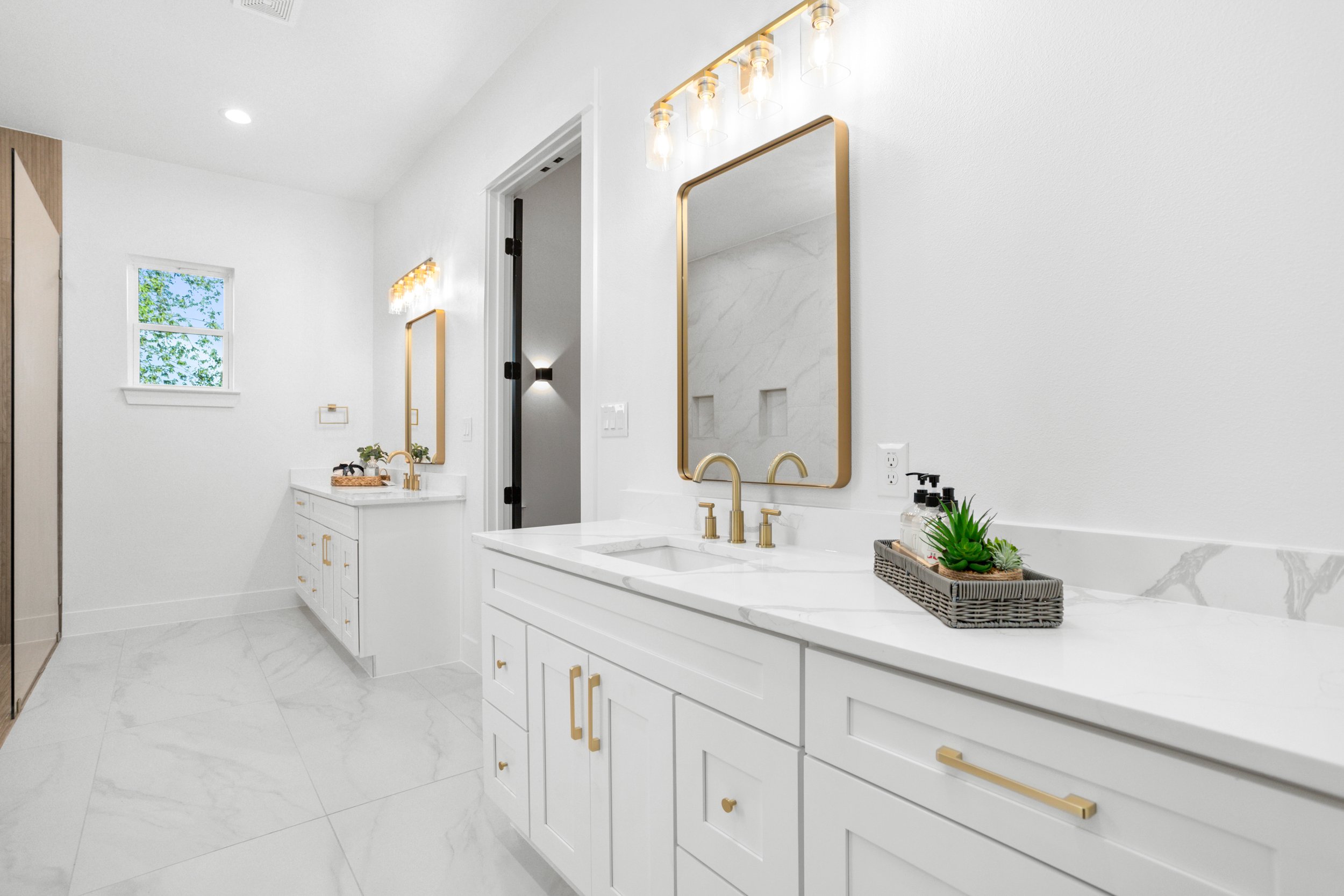 Hill Country Custom Build - Photo 16